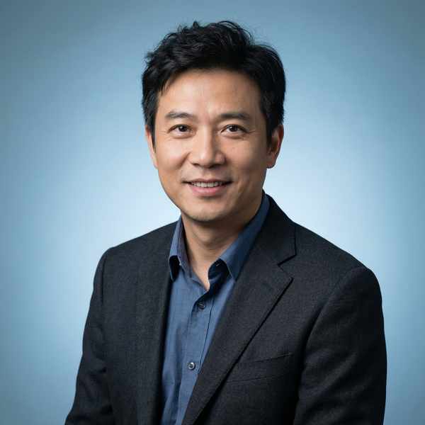 免费看片导演顾问陈明远